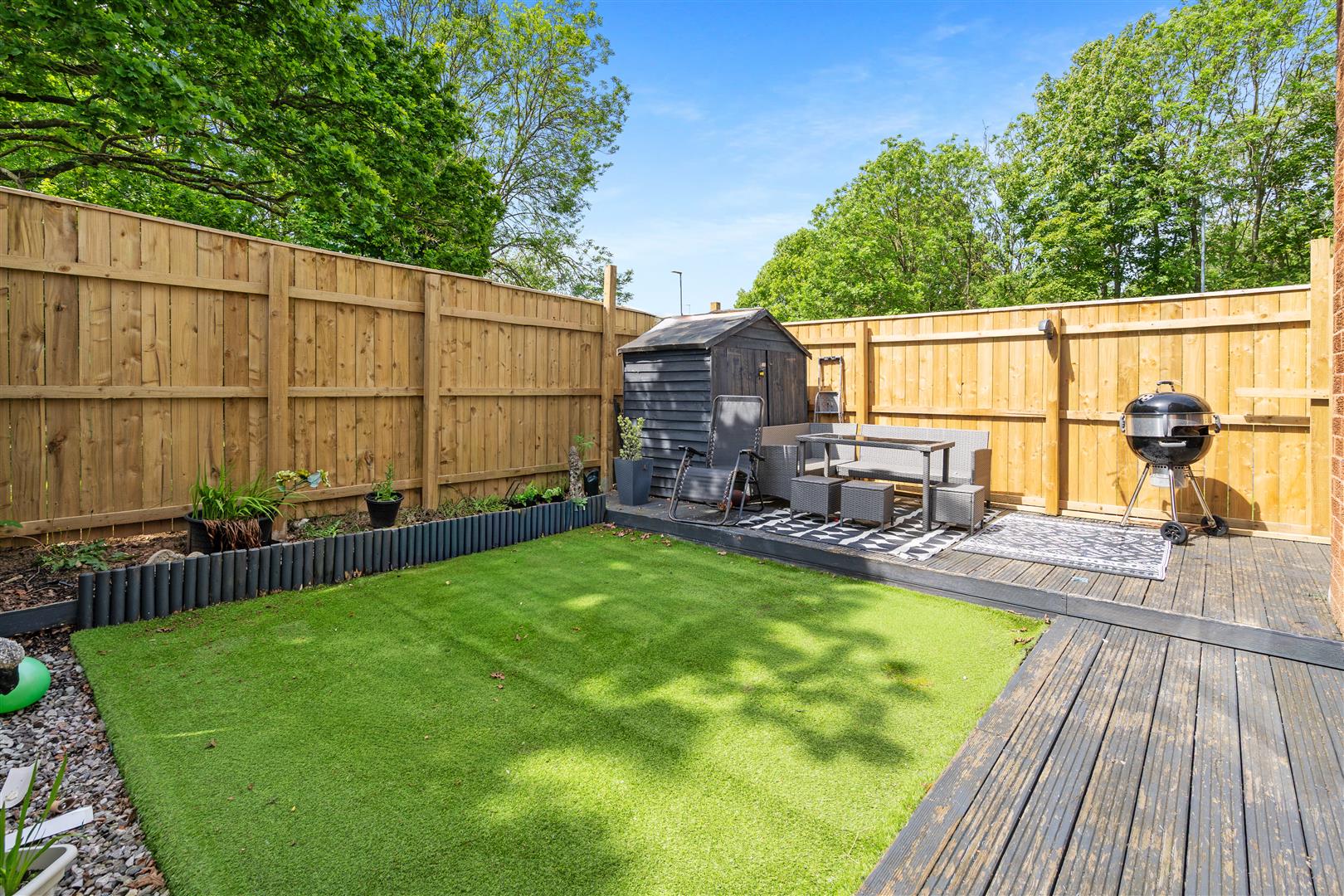 South/West Facing Garden